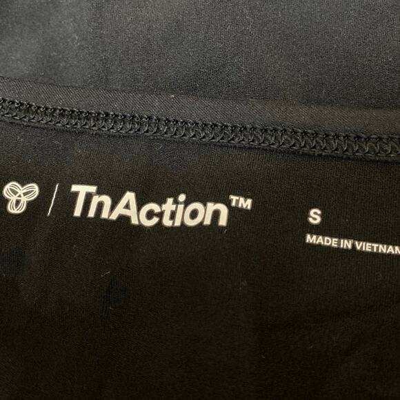 Aritzia TNA Action Black Crewneck Short Sleeve Activewear Crop Tee T-shirt Top S - Picture 3 of 3